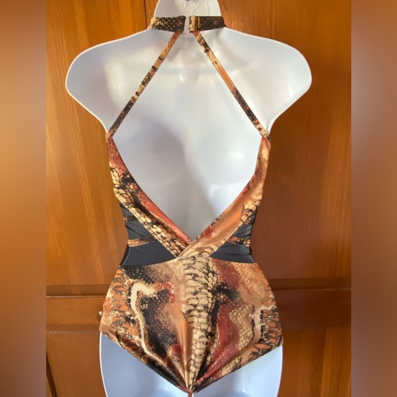 LA Dance Designs Mia Leo  Animal Print embellished with Rhinestones - Picture 5 of 17